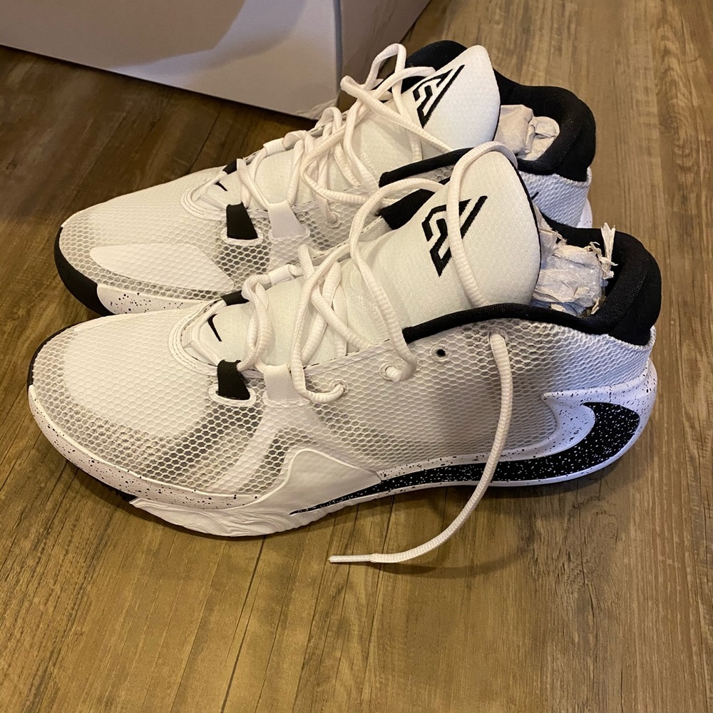 Kevin Durant Basketball Shoes!!!🏀🏀